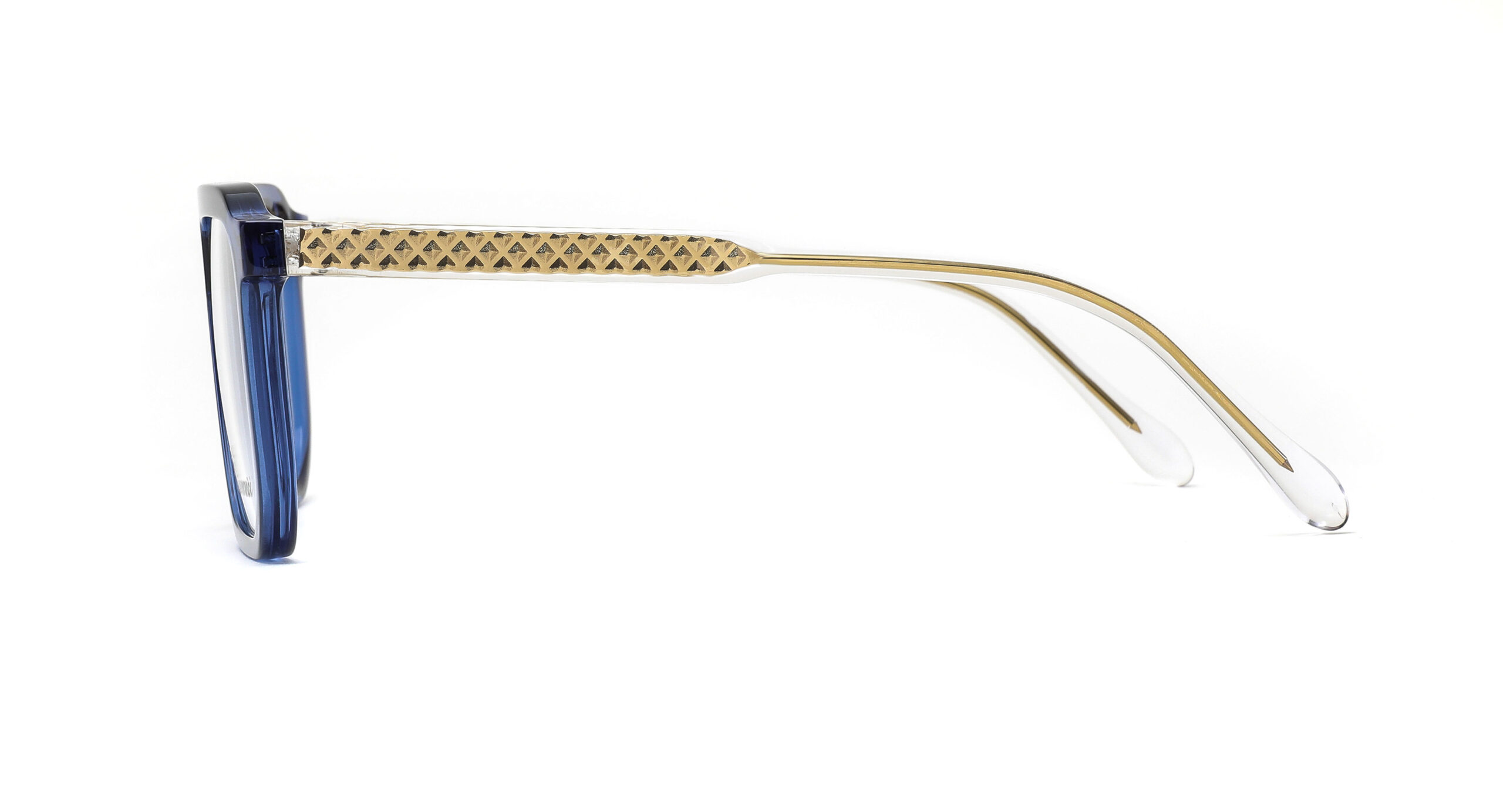 DV0170 C02 Trans Blue