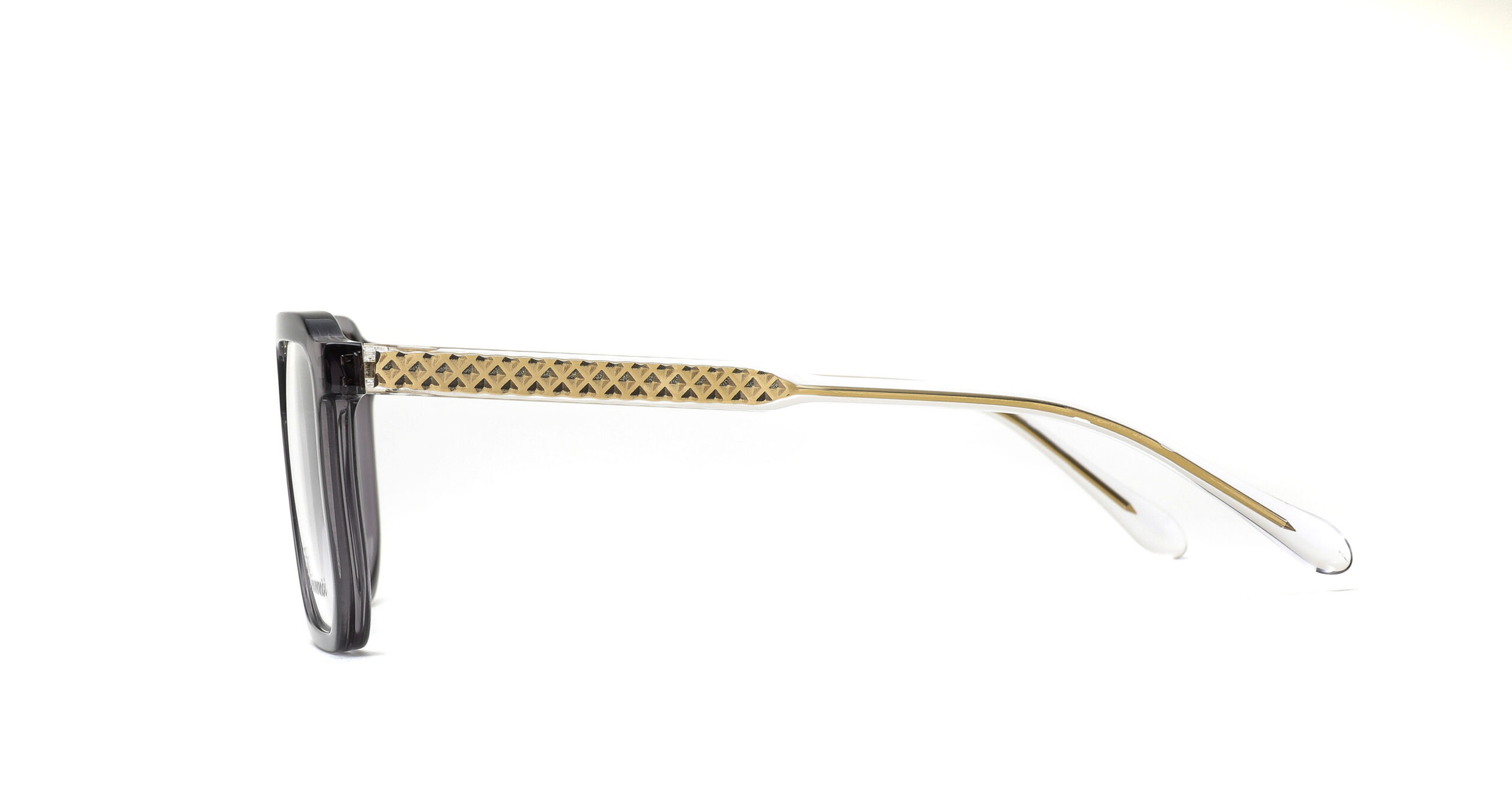 DV0170 C03 Trans Gray